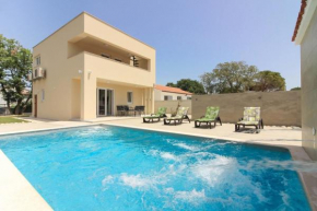 Ferienhaus mit Privatpool für 6 Personen ca 125 qm in Peroj, Istrien Istrische Riviera